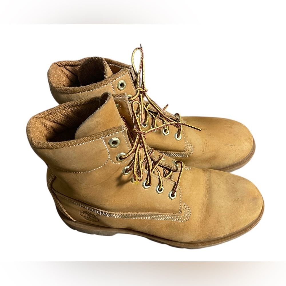 Timberland Classic Wheat Boots - Picture 4 of 9